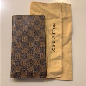 Louis Vuitton yen wallet